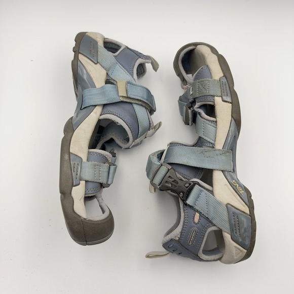 Teva Women's 9.5 Karnali Wraptor Micro an Outdoor Water Shoes - Picture 4 of 9